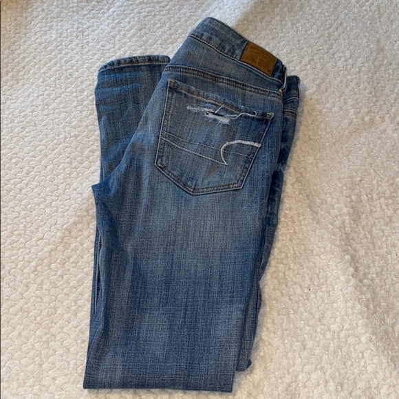 American Eagle Outfitters Denim - American Eagle super stretch jeans size 6